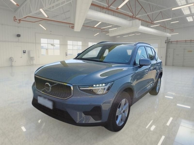 concessionaria volvo xc40 t2 essential suv