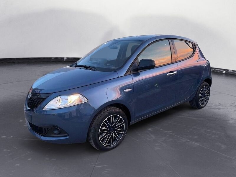 concessionaria lancia ypsilon 1.0 firefly 5 porte s&s hybrid oro